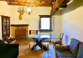 thimg 106 285x200 Appartamenti a Matelica