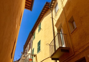 thimg IMG 0292 285x200 Appartamenti a Matelica