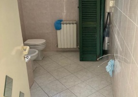 thimg IMG 0085 285x200 Appartamenti a Matelica