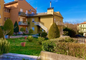 thimg IMG 3659 285x200 Appartamenti a Matelica