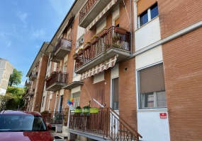 thimg IMG 4580 285x200 Appartamenti fuori Matelica