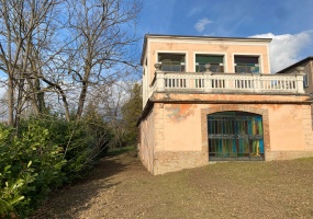  Terreni e rustici
