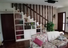 thimg PHOTO 2025 02 25 13 58 08 2  285x200 Appartamenti a Matelica