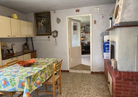 thimg IMG 9444 285x200 Appartamenti fuori Matelica