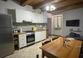 thimg PHOTO 2025 06 19 12 49 45 11 285x200 Appartamenti a Matelica
